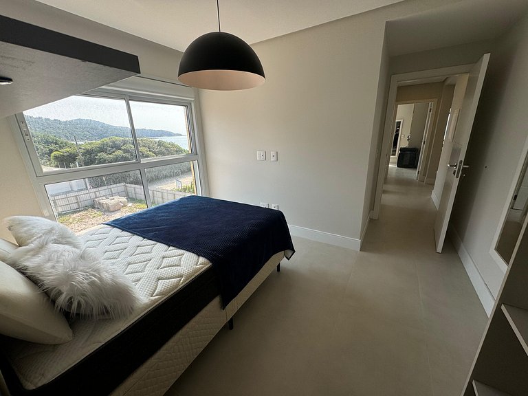 cód 31 - Apartamento 3 dormitórios frente mar