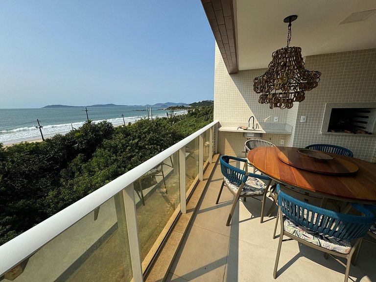 cód 31 - Apartamento 3 dormitórios frente mar