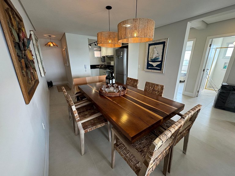 cód 31 - Apartamento 3 dormitórios frente mar