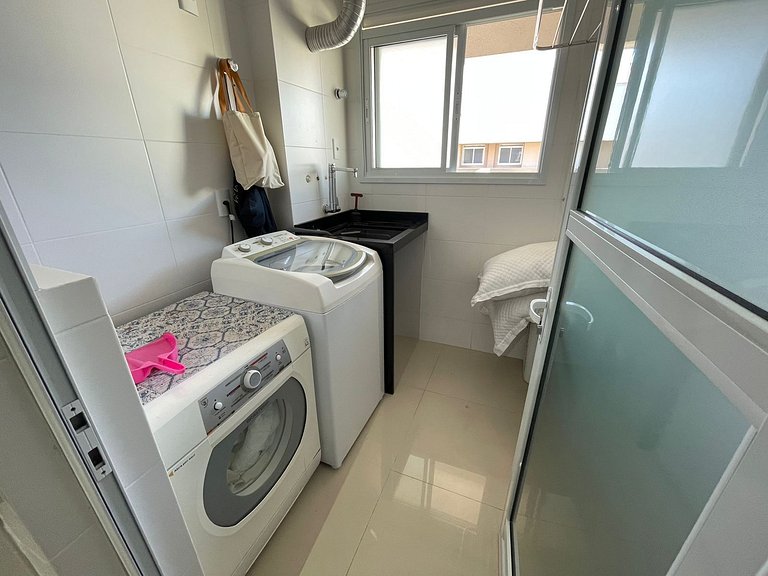 Cód 95 - Apartamento amplo e decorado