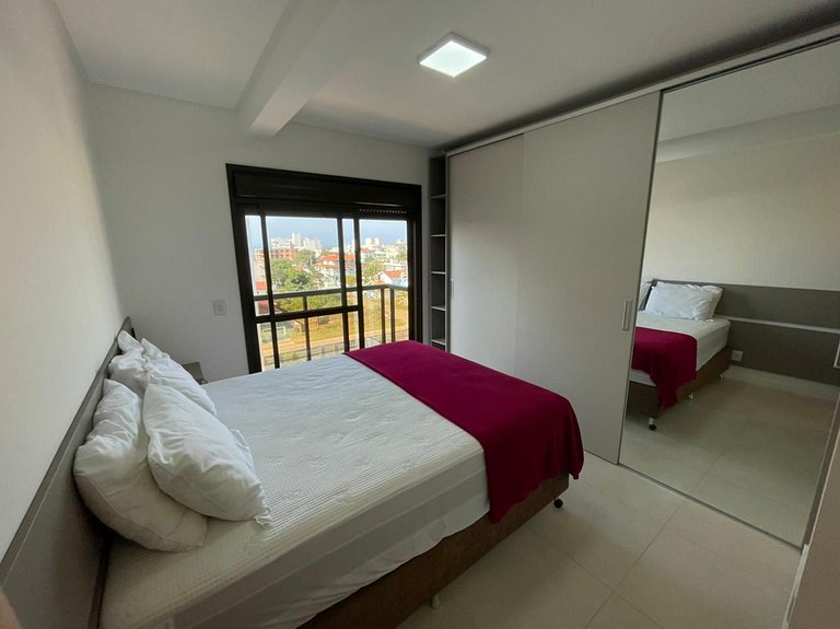 Cód 108 - Apartamento exuberante á 250 m do mar