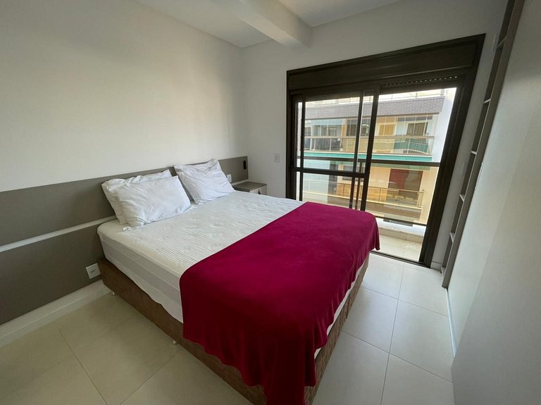 Cód 108 - Apartamento exuberante á 250 m do mar