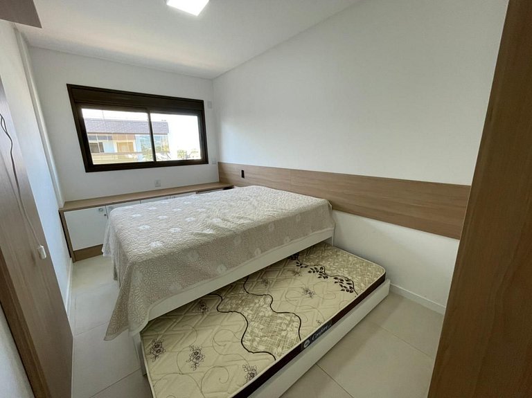 Cód 108 - Apartamento exuberante á 280 m do mar