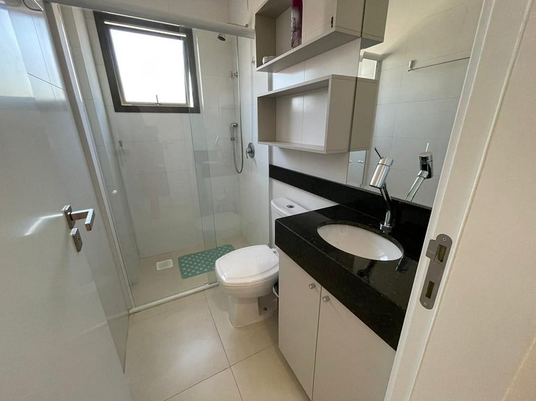 Cód 108 - Apartamento exuberante á 250 m do mar