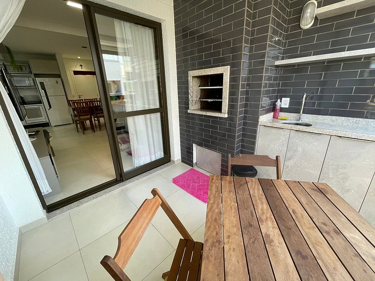 Cód 108 - Apartamento exuberante á 280 m do mar