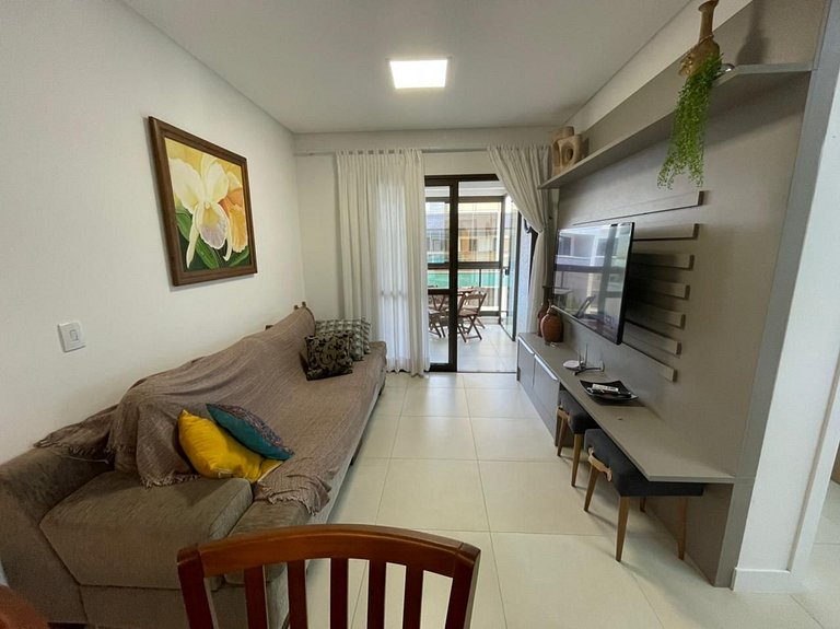 Cód 108 - Apartamento exuberante á 280 m do mar