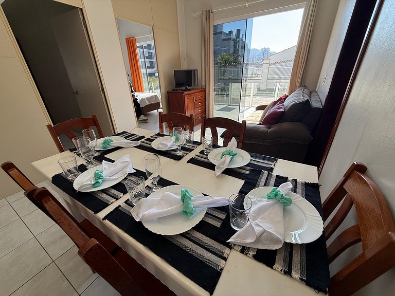 Cód 103 - Apto térreo a 50m do mar na Zona Sul