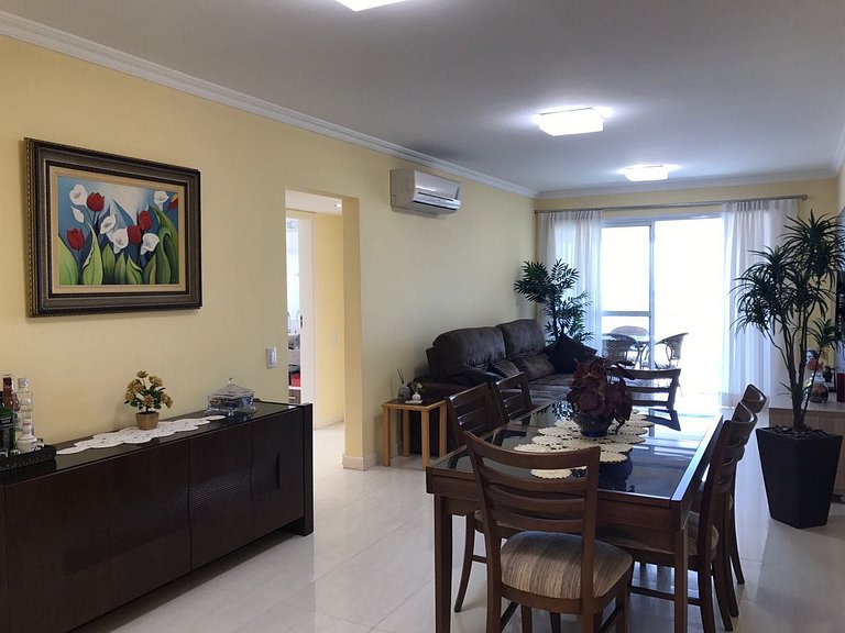 Cód 113 - Apartamento vista para o mar