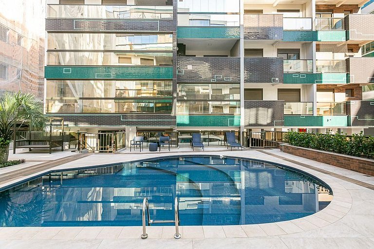 Cód 110 - Apartamento espetacular à 280m do mar