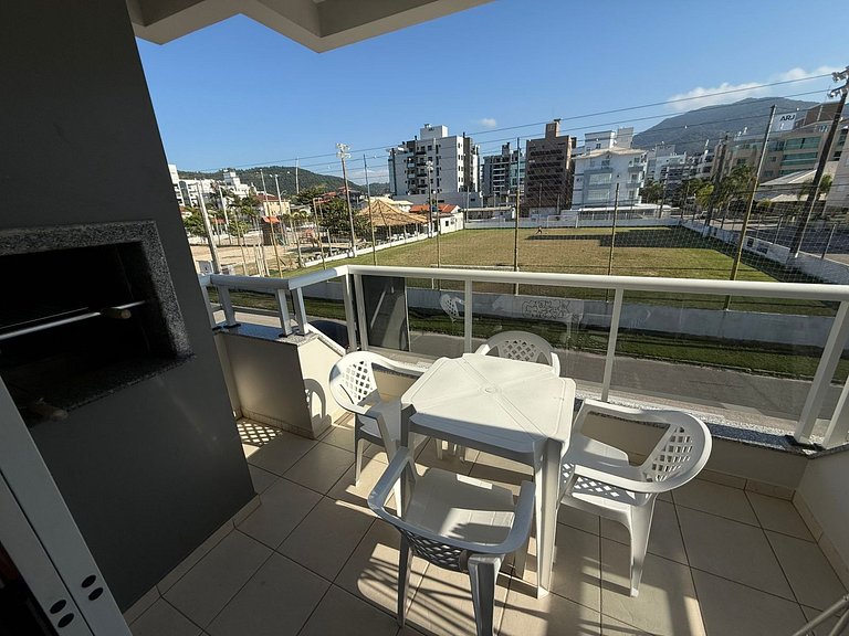 Cód 107 - Apartamento a 50m do mar em Palmas