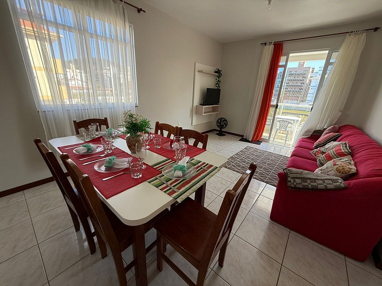 Cód 107 - Apartamento a 50m do mar em Palmas