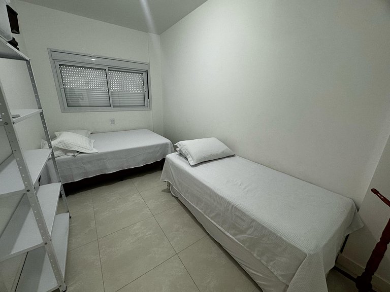 Cód 112 - Apartamento de 3 dormitórios