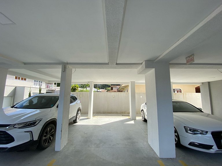 Cód 111 - Apartamento 3 dormitórios na villa da Praia de Pal