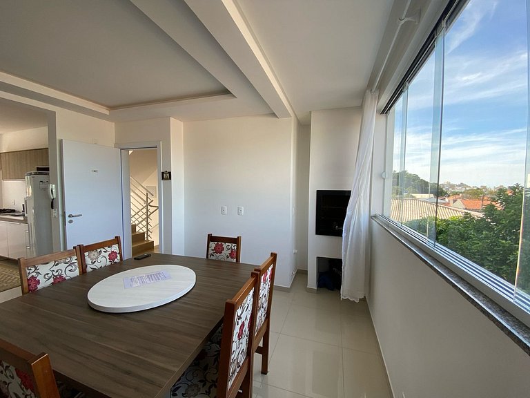 Cód 111 - Apartamento 3 dormitórios na villa da Praia de Pal