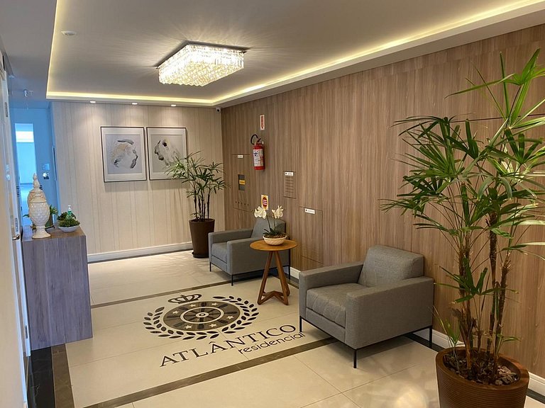 Cód 121 - Apartamento á 250m do mar