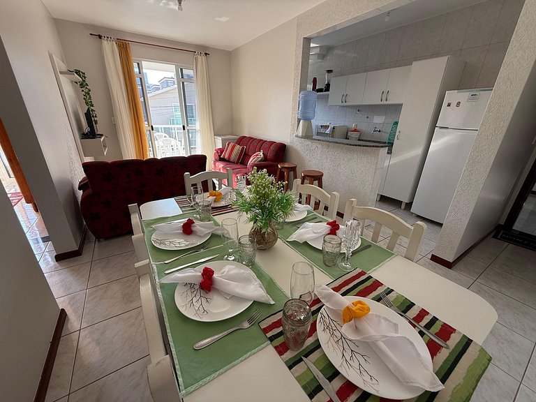 Cód 115 – Apartamento aconchegante a 50m do mar