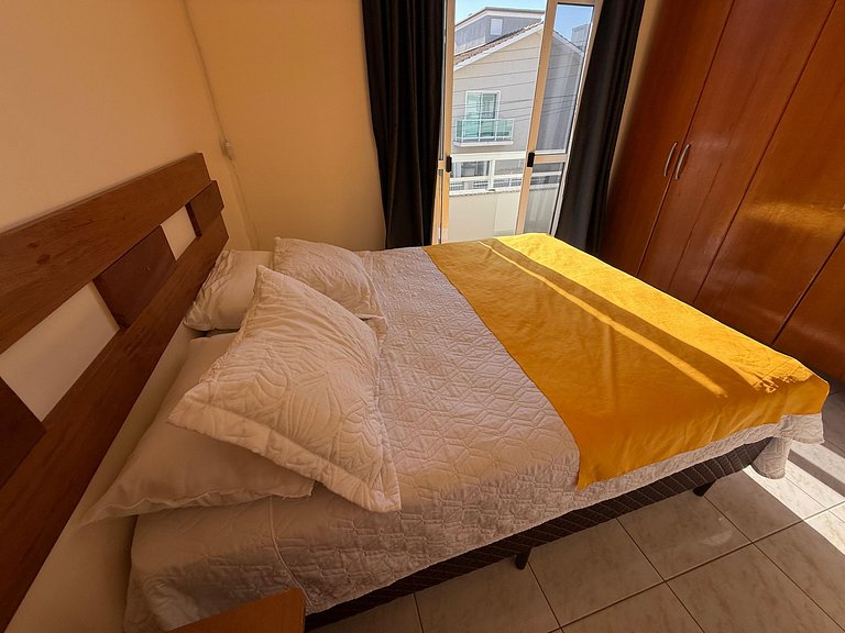 Cód 115 – Apartamento aconchegante a 50m do mar