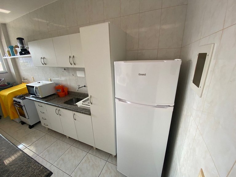 Cód 118- Apartamento á 50m do mar