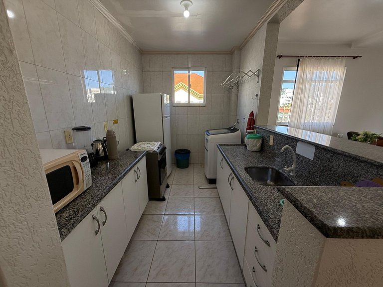 Cód 117 - Apartamento aconchegante a 50m do mar