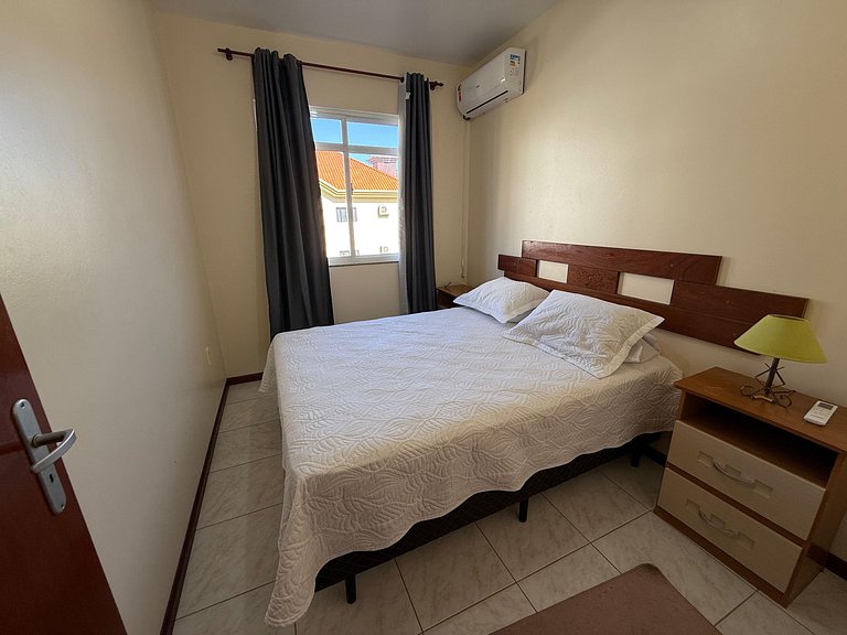 Cód 117 - Apartamento aconchegante a 50m do mar