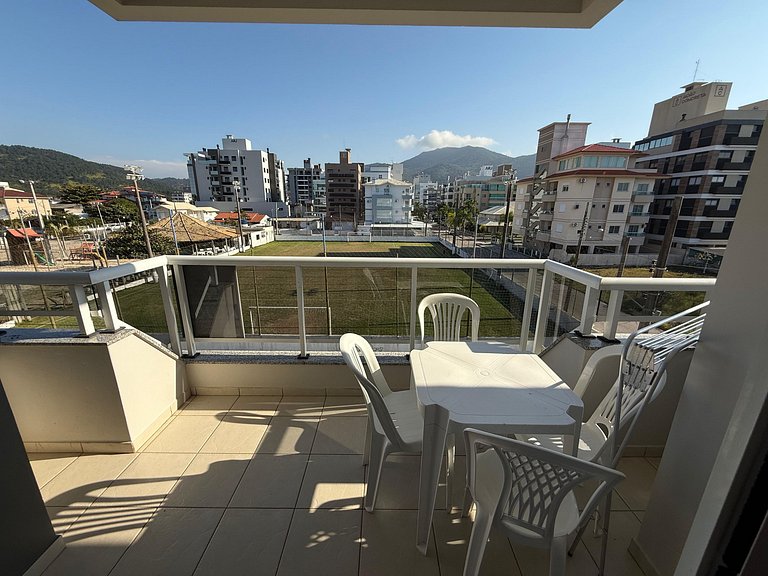 Cód 117 - Apartamento aconchegante a 50m do mar