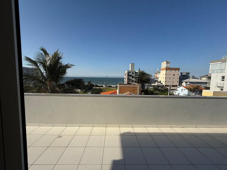 Cód 124- Cobertura com vista á 50m do mar