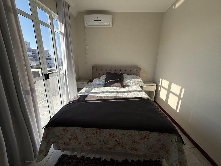 Cód 124- Cobertura com vista á 50m do mar