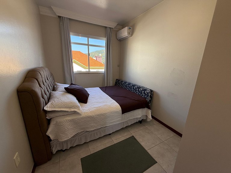 Cód 124- Cobertura com vista á 50m do mar