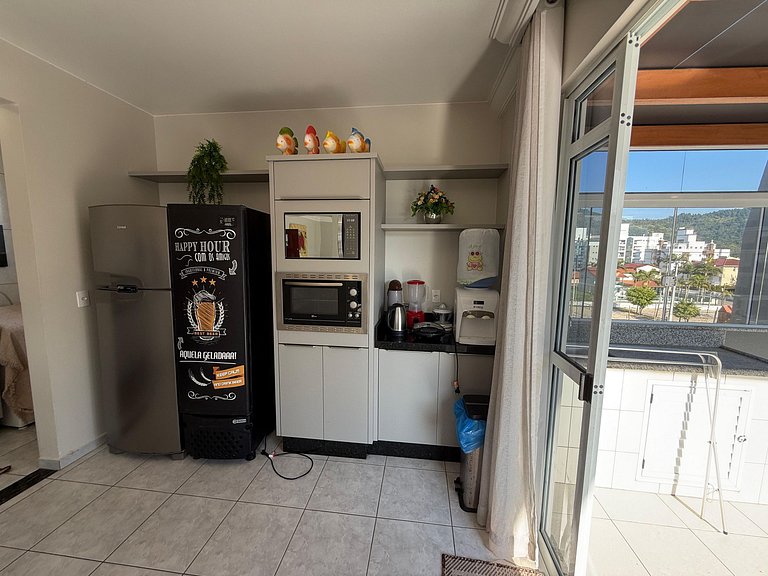 Cód 124- Cobertura com vista á 50m do mar