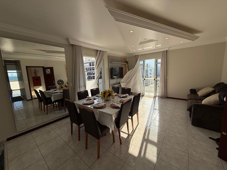 Cód 124- Cobertura com vista á 50m do mar