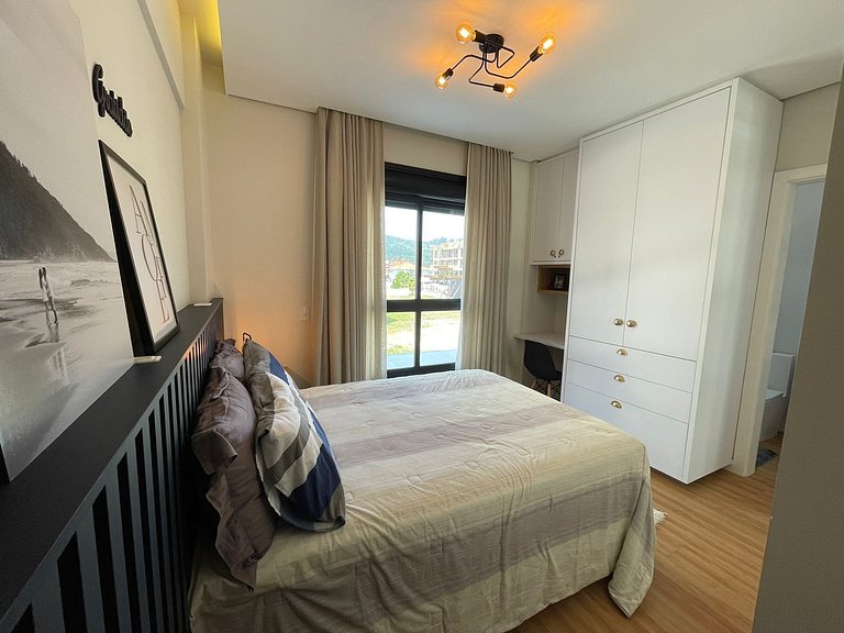 cód 130 - Excelente apartamento amplo e decorado.