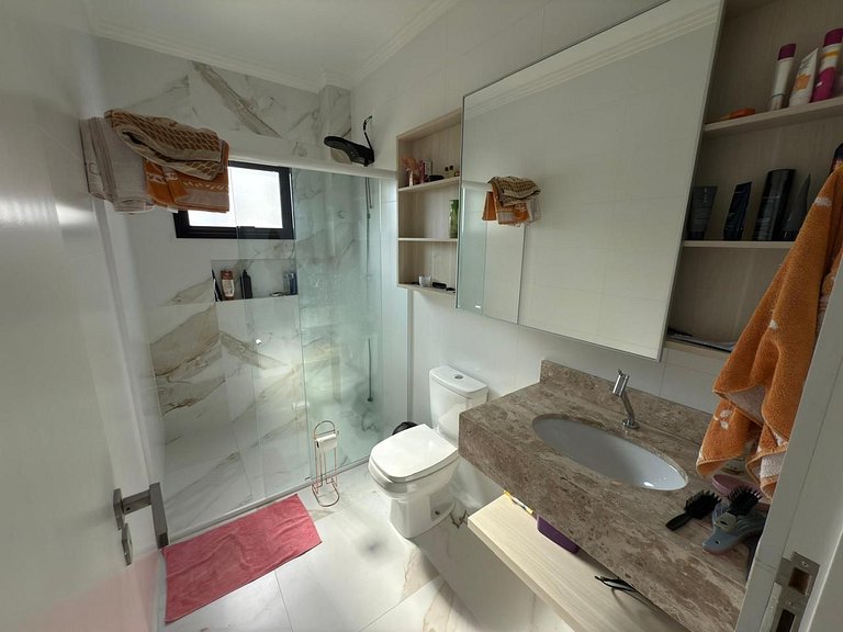 Cód 136 - Casa espetacular na zona central