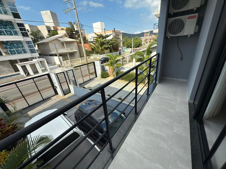 Cód 136 - Casa espetacular na zona central