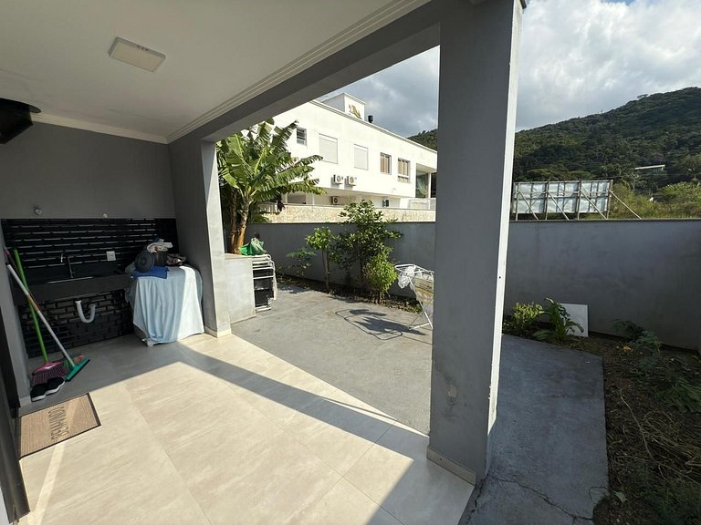 Cód 136 - Casa espetacular na zona central