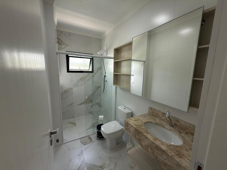 Cód 136 - Casa espetacular na zona central