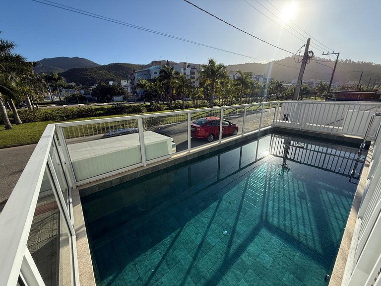 cód 141 - Apartamento térreo, com SPA