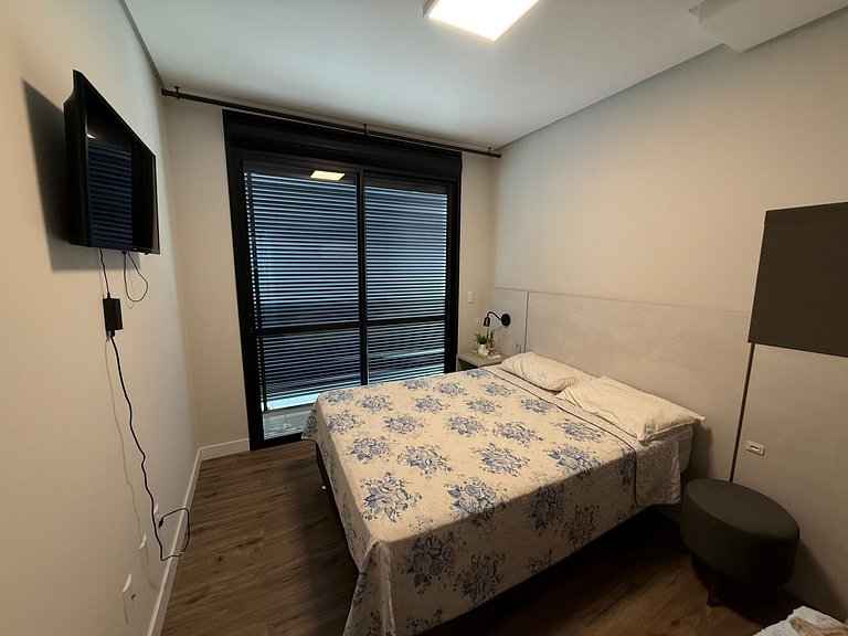 cód 141 - Apartamento térreo, com SPA