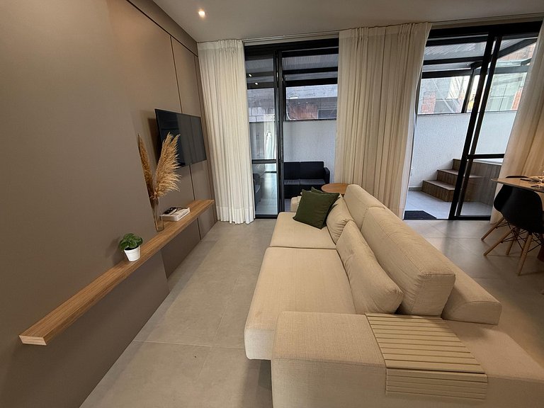 cód 141 - Apartamento térreo, com SPA