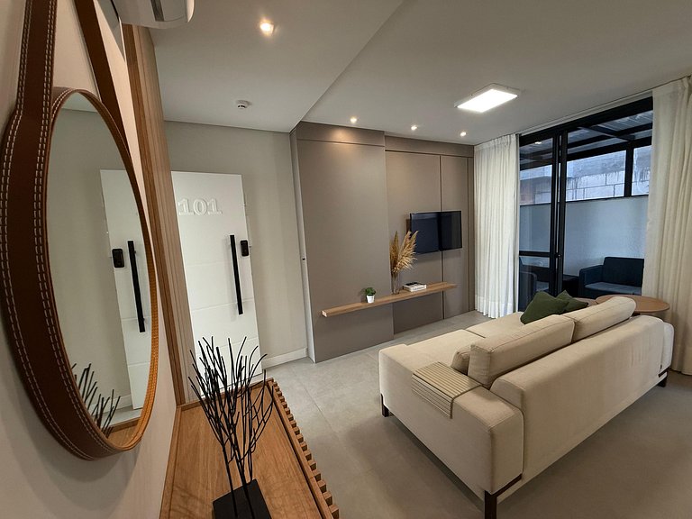 cód 141 - Apartamento térreo, com SPA