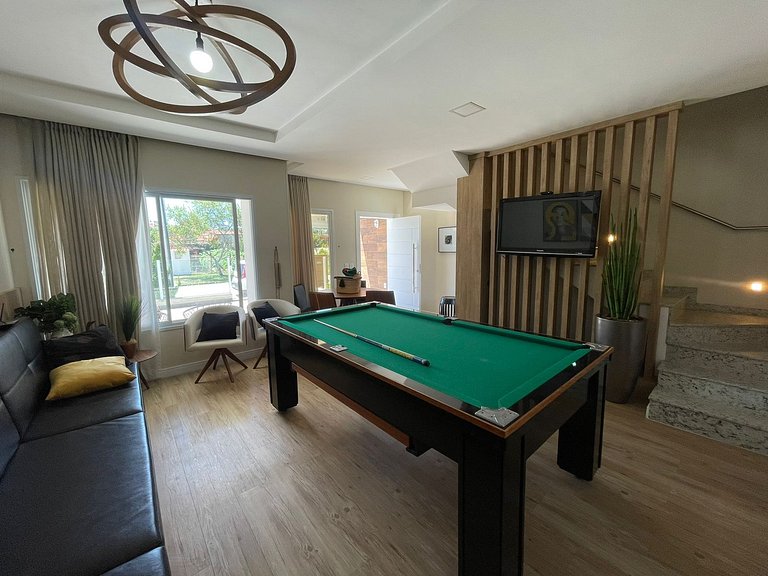 Cód 155 - Casa ampla e arejada, 280m do mar