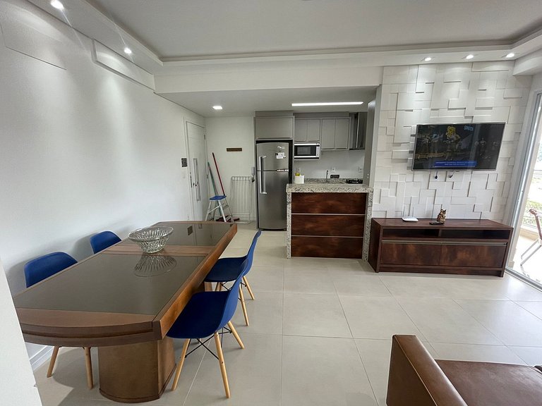 Cód 157 - Apartamento a apenas 100 metros do mar!