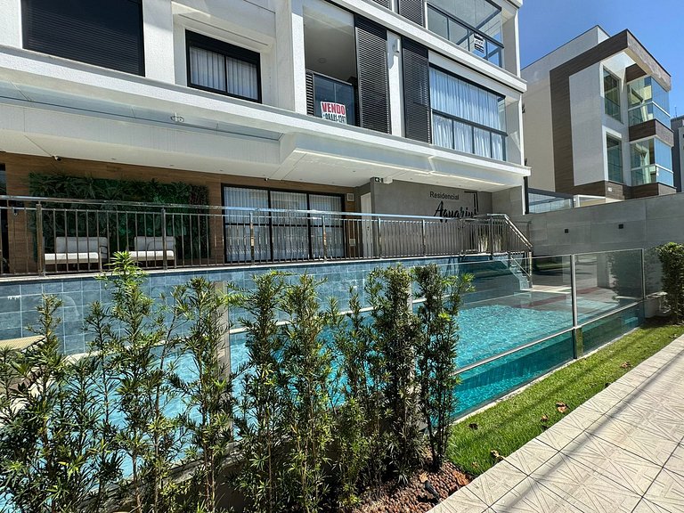 Cód 161 - Apartamento com Spa privativa a 100m do mar