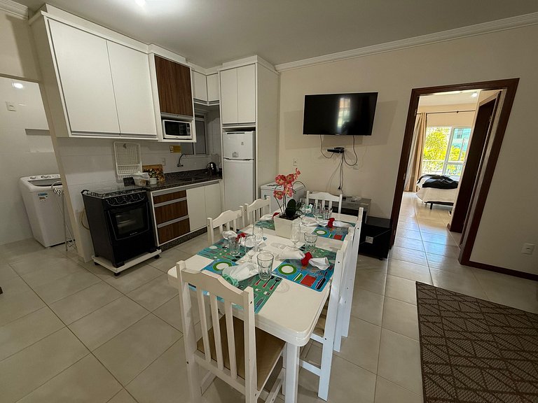 Cód 179 - Apartamento a 70m do mar com 2 dormitórios em Palm