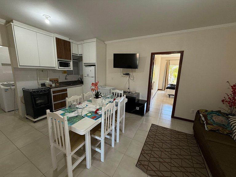 Cód 179 - Apartamento a 70m do mar com 2 dormitórios em Palm