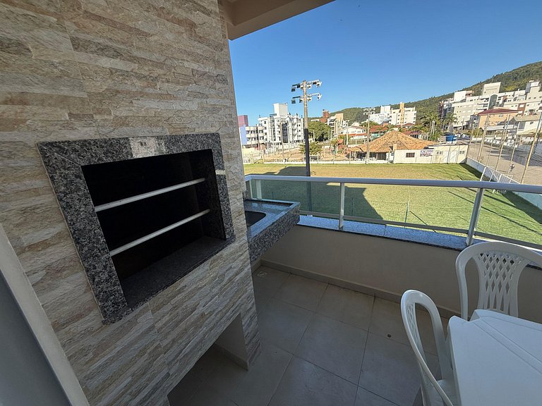 Cód 183 - Ap. aconchegante a 70m do mar