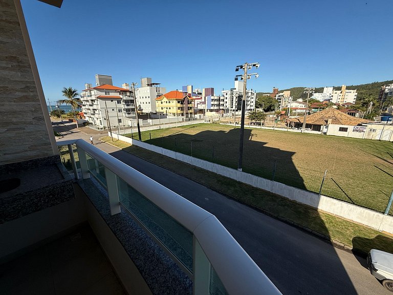 Cód 183 - Ap. aconchegante a 70m do mar