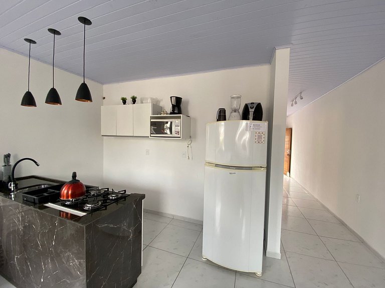 Cód 128 - Apartamento a 300m da Praia de Palmas