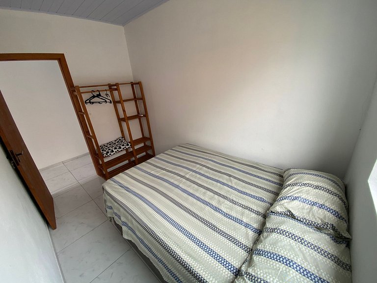 Cód 128 - Apartamento a 300m da Praia de Palmas