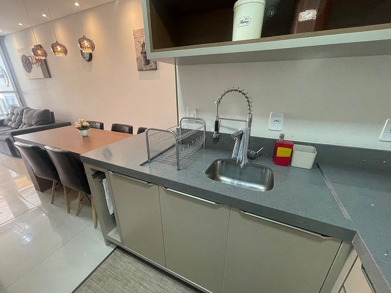 cod 165 - Apartamento com piscina á 350m do mar