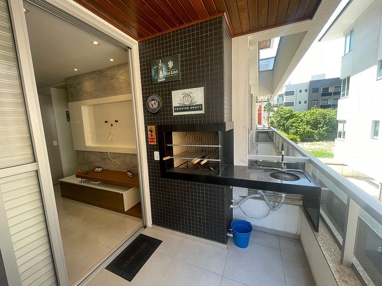 cod 165 - Apartamento com piscina á 350m do mar